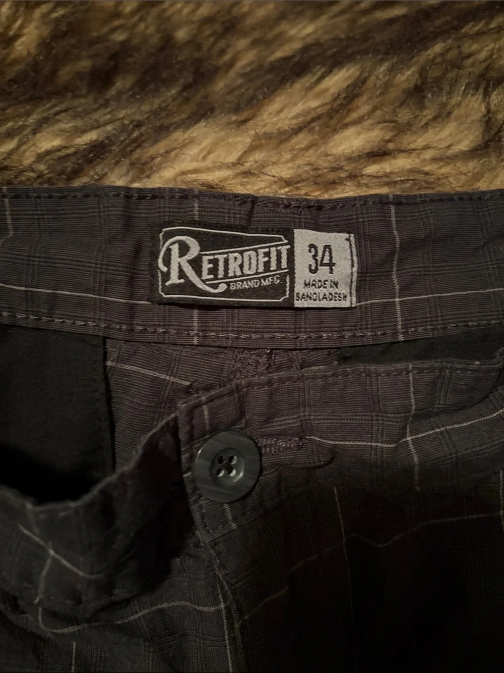 Retrofit Men’s Charcoal Gray Windowpane Flat-Front Shorts